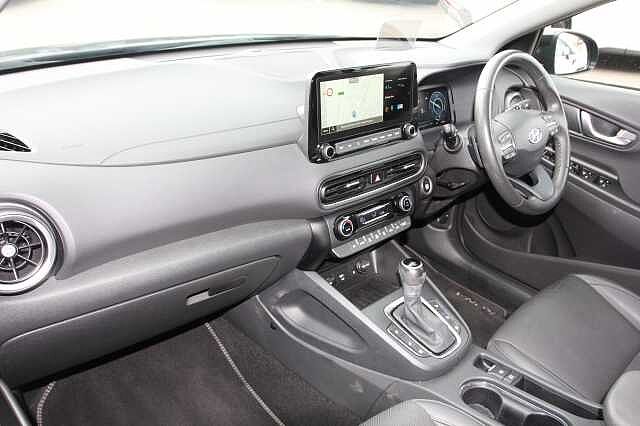 Hyundai KONA 1.6 GDi Hybrid Ultimate 5dr DCT Black