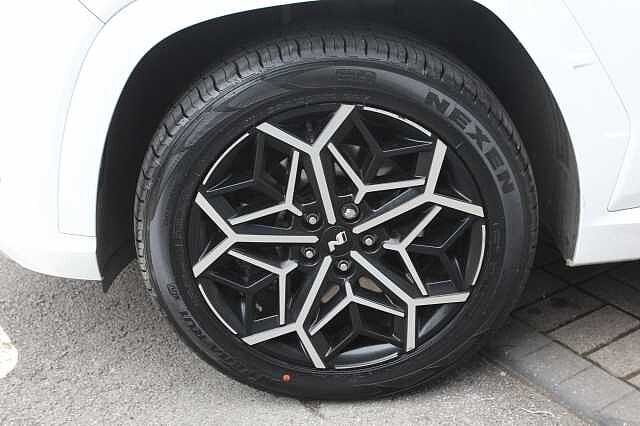 Hyundai TUCSON 1.6 TGDi Hybrid 230 N Line S 5dr 2WD Auto White