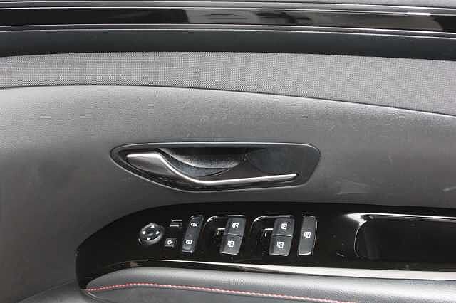 Hyundai TUCSON 1.6 TGDi Hybrid 230 N Line S 5dr 2WD Auto White