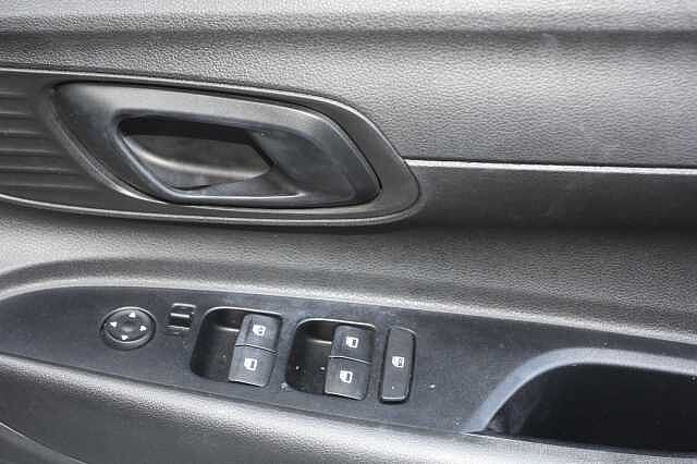 Hyundai i20 1.0T GDi 48V MHD SE Connect 5dr