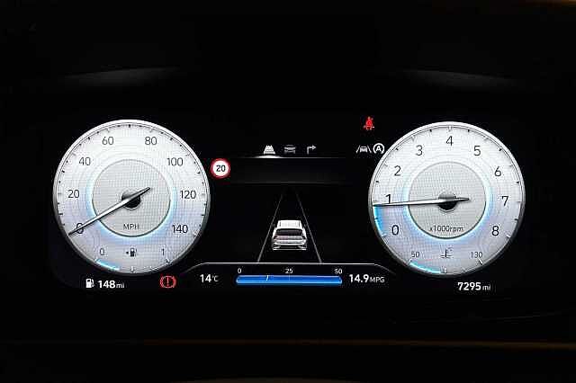 Hyundai i10 1.0 [63] Premium 5dr Auto [Nav]