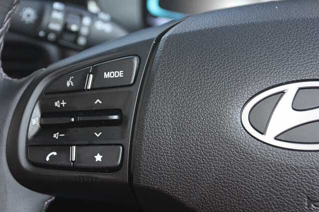 Hyundai i10 1.0 [63] Premium 5dr Auto [Nav]