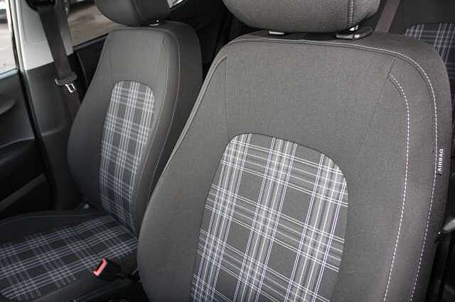 Hyundai i10 1.0 [63] Premium 5dr Auto [Nav]
