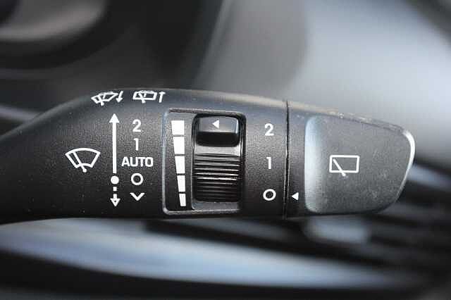 Hyundai i20 1.0T GDi Premium 5dr DCT