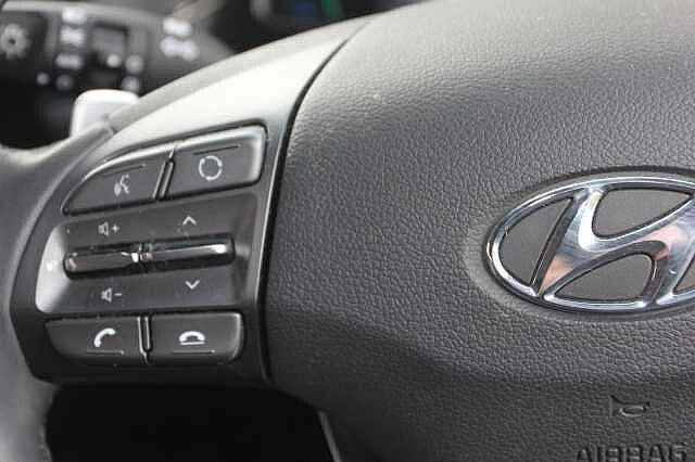 Hyundai IONIQ 1.6 GDi Hybrid 1st Edition 5dr DCT