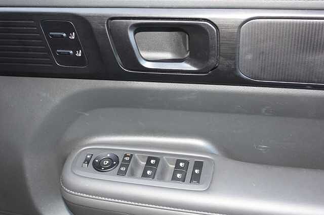 Hyundai SANTA FE 1.6 TGDi Plug-in Hybrid Calligraphy 5dr 4WD Auto