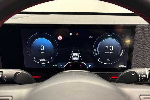 Hyundai KONA 1.6 Hybrid 129 Ultimate 5dr DCT Black