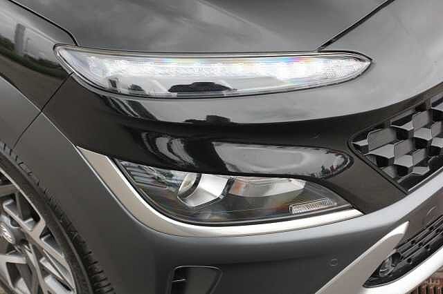 Hyundai KONA 1.6 GDi Hybrid Premium 5dr DCT Black