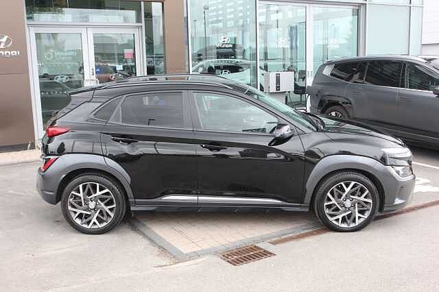 Hyundai KONA 1.6 GDi Hybrid Premium 5dr DCT Black