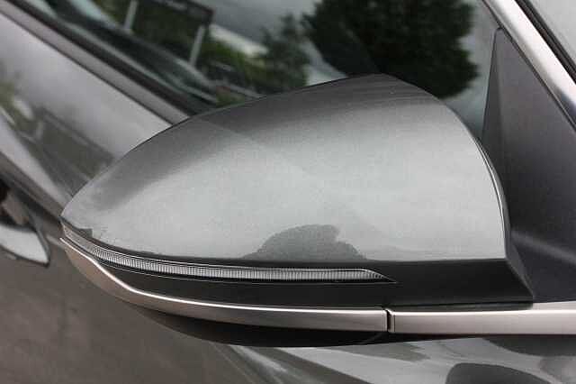 Hyundai TUCSON 1.6 TGDi Hybrid 230 Premium 5dr 2WD Auto Grey