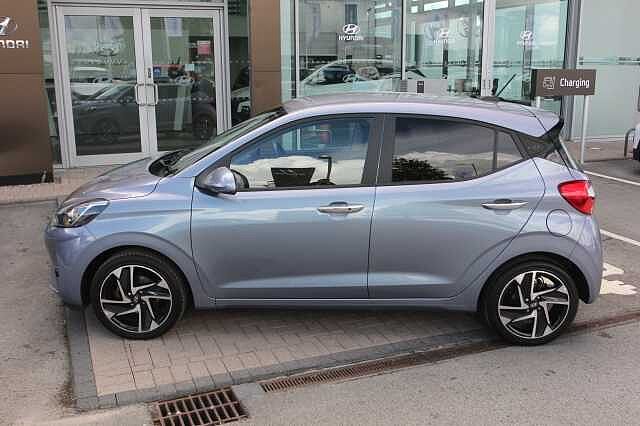 Hyundai i10 1.2 MPi Premium 5dr