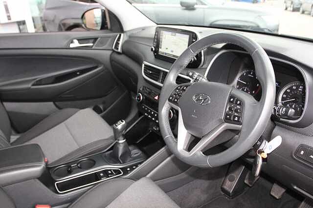 Hyundai TUCSON 1.6 CRDi 48V MHD SE Nav 5dr 2WD