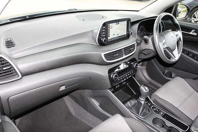 Hyundai TUCSON 1.6 CRDi 48V MHD SE Nav 5dr 2WD