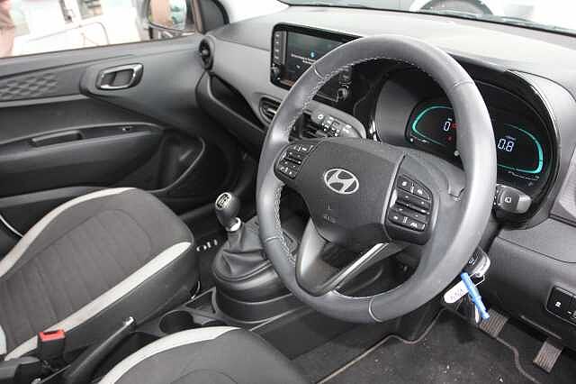Hyundai i10 1.0 [63] Advance 5dr [Nav]