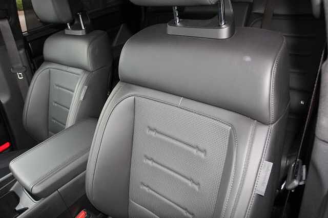 Hyundai SANTA FE 1.6 TGDi Plug-in Hybrid Calligraphy 5dr 4WD Auto
