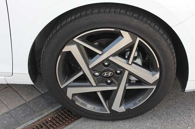 Hyundai i20 1.0T GDi 90 Tech Line 5dr