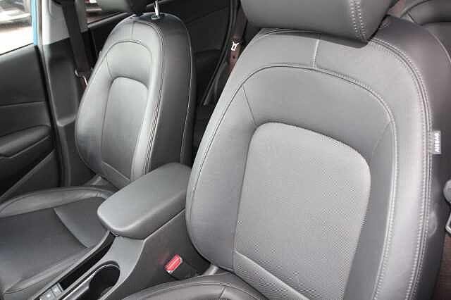 Hyundai TUCSON 1.6 TGDi 48V MHD Premium 5dr 2WD DCT