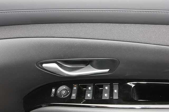 Hyundai TUCSON 1.6T Plug-in Hybrid Ultimate 5dr Auto