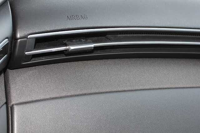Hyundai TUCSON 1.6 TGDi Hybrid 230 Ultimate 5dr 2WD Auto Red