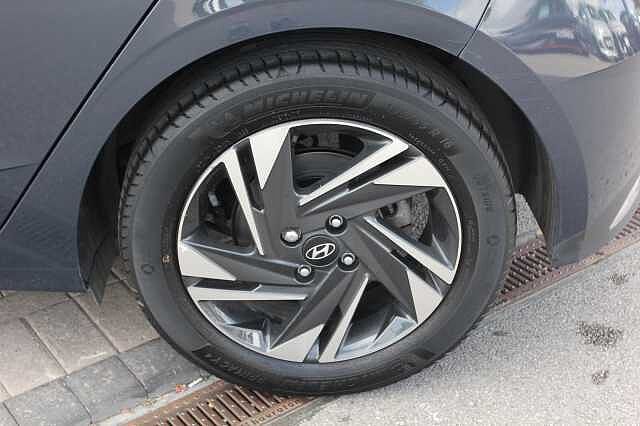 Hyundai i20 1.0T GDi 48V MHD SE Connect 5dr