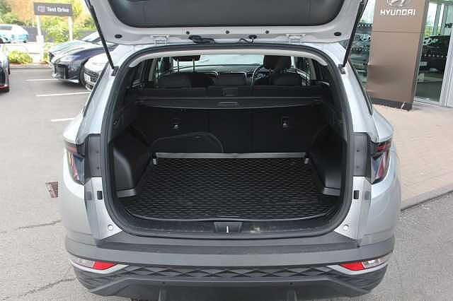 Hyundai TUCSON 1.6 TGDi Hybrid 230 SE Connect 5dr 2WD Auto Silver