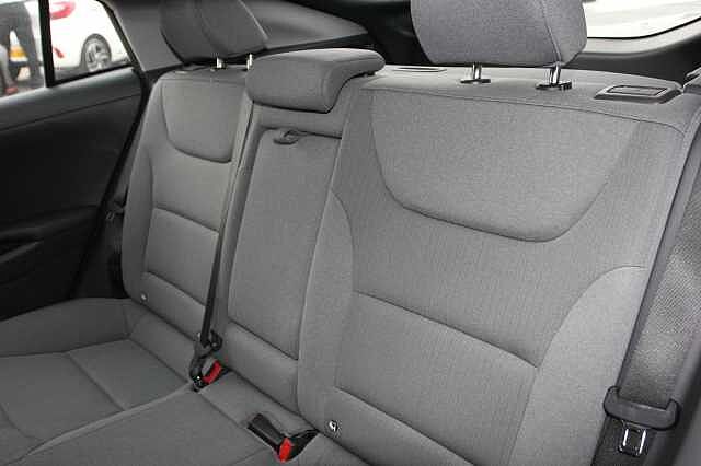 Hyundai IONIQ 1.6 GDi Hybrid Premium 5dr DCT Grey