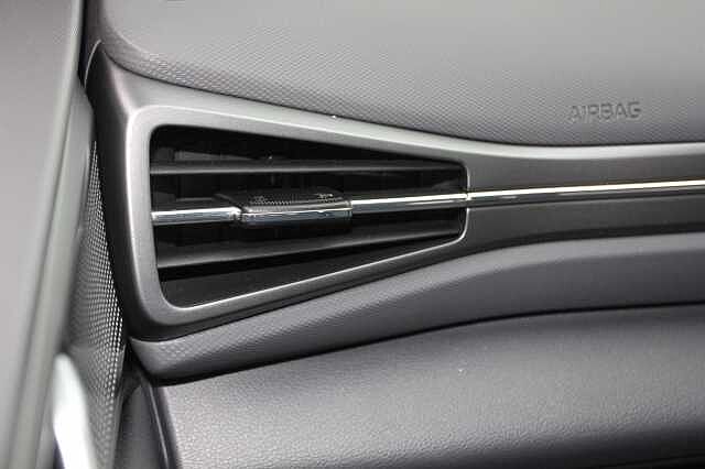 Hyundai IONIQ 1.6 GDi Hybrid Premium 5dr DCT Grey
