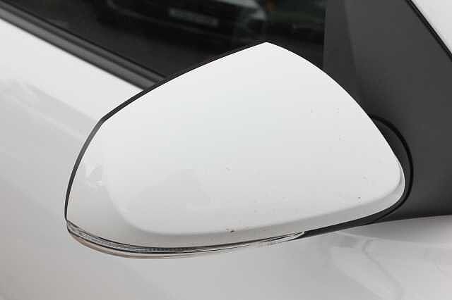Hyundai I10 1.2 [79] Premium 5dr [Nav] White