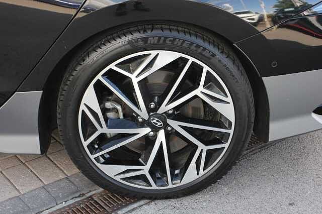 Hyundai IONIQ 6 168kW Ultimate 77kWh 4dr Auto