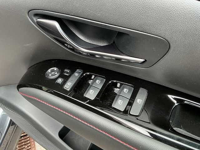 Hyundai TUCSON 1.6 TGDi 48V MHD N Line S 5dr 2WD DCT Grey