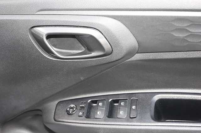 Hyundai I10 1.0 [63] Premium 5dr Auto [Nav] White