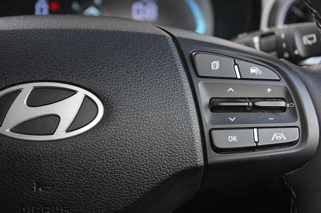 Hyundai I10 1.0 [63] Premium 5dr Auto [Nav] White