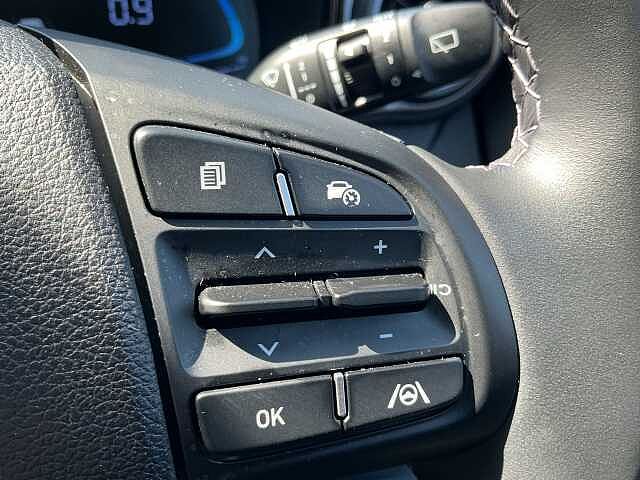 Hyundai i10 1.2 [79] Premium 5dr Auto [Nav]