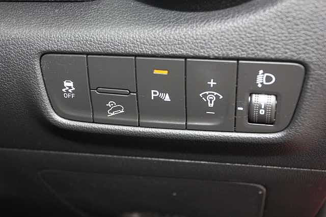 Hyundai KONA 1.0 TGDi 48V MHEV Premium 5dr