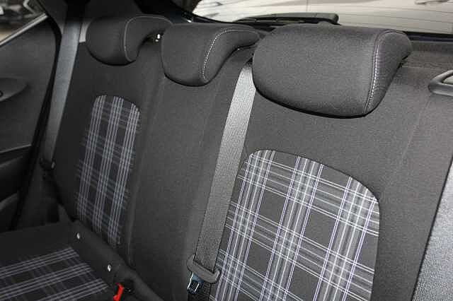 Hyundai i10 1.2 MPi Premium 5dr
