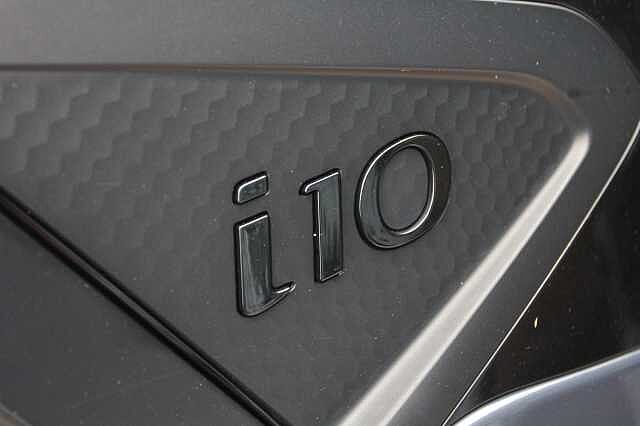 Hyundai i10 1.2 MPi Premium 5dr