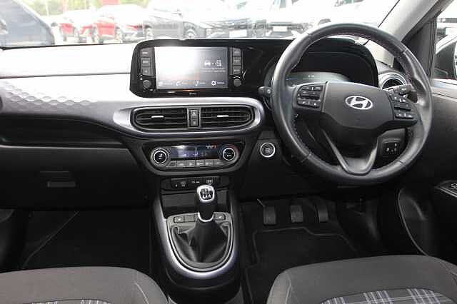 Hyundai i10 1.2 MPi Premium 5dr