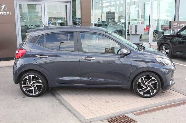 Hyundai i10 1.2 MPi Premium 5dr