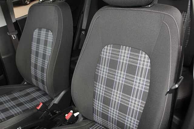 Hyundai i10 1.2 MPi Premium 5dr
