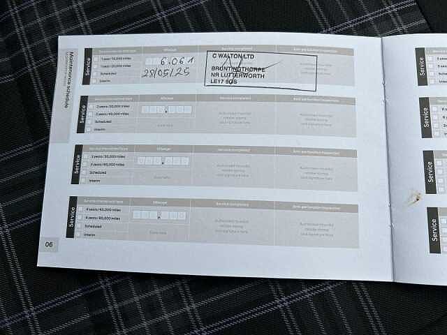 Hyundai I10 1.0 Premium Hatchback 5dr Petrol Auto Euro 6 (s/s) (63 ps) Black