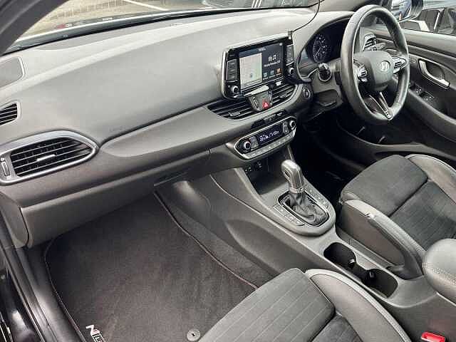 Hyundai I30 1.4 T-GDi N Line + Fastback 5dr Petrol DCT Euro 6 (s/s) (140 ps) Black