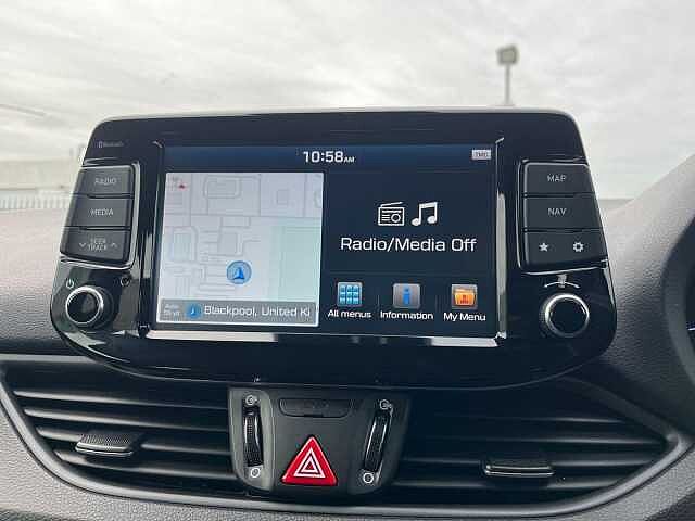 Hyundai I30 1.4 T-GDi N Line + Fastback 5dr Petrol DCT Euro 6 (s/s) (140 ps) Black