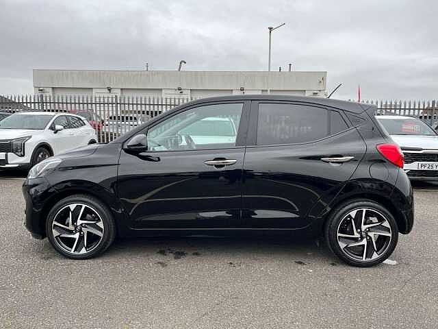 Hyundai I10 1.0 Premium Hatchback 5dr Petrol Manual Euro 6 (s/s) (67 ps) Black
