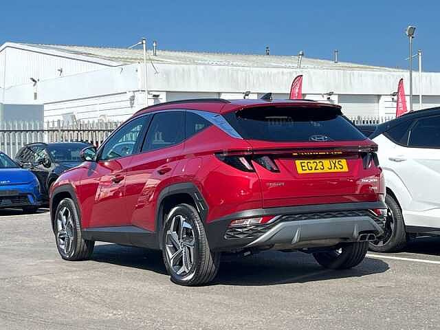 Hyundai TUCSON 1.6 h T-GDi Premium SUV 5dr Petrol Hybrid Auto Euro 6 (s/s) (230 ps) Red