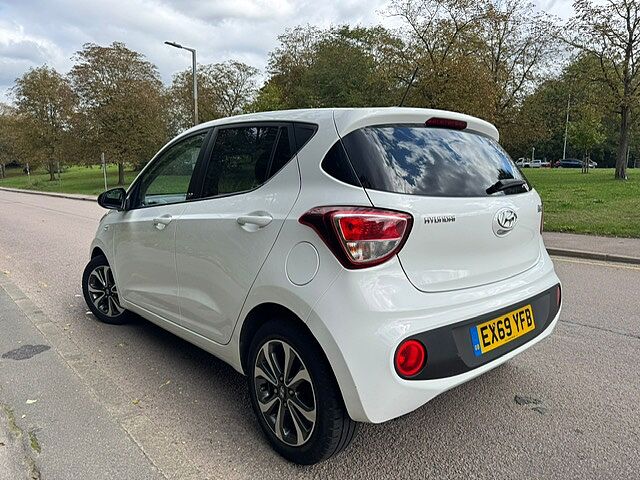 Hyundai i10 1.0 Play 5dr