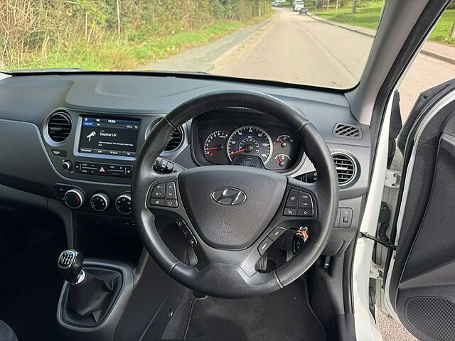 Hyundai i10 1.0 Play 5dr