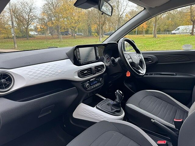 Hyundai I10 1.0 MPi Premium 5dr Auto Mangrove Green