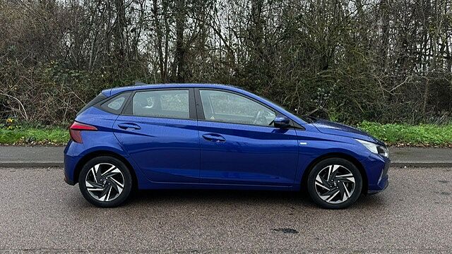 Hyundai I20 1.0T GDi 48V MHD SE Connect 5dr Intense Blue
