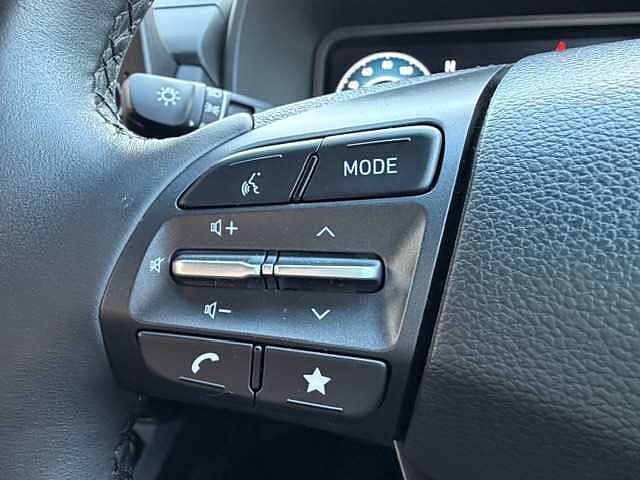 Hyundai KONA 1.0 TGDi 48V MHEV SE Connect 5dr Dive Blue