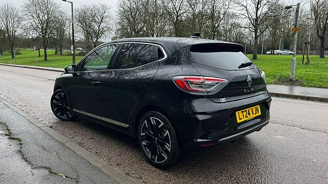 Renault Clio 1.6 E-TECH full hybrid 145 Techno 5dr Auto